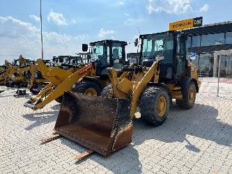 CAT 907 M