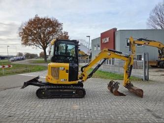 CAT 302.7CR