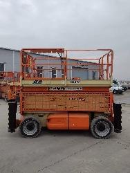 JLG M 4069