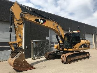 CAT 324D