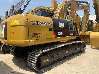 CAT 320 D