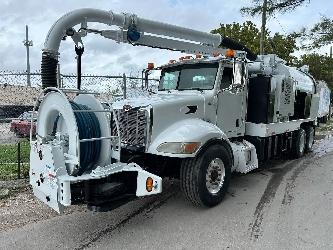 Peterbilt 340