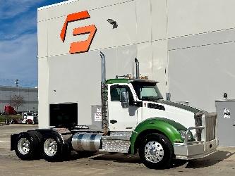 Kenworth T880