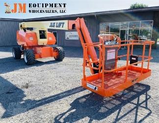 JLG 800 AJ