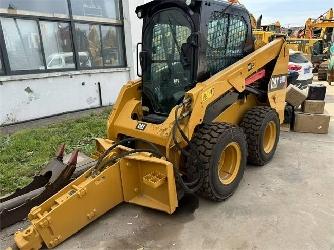 CAT 246 D