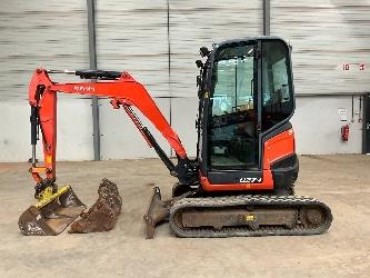 Kubota U 27-4