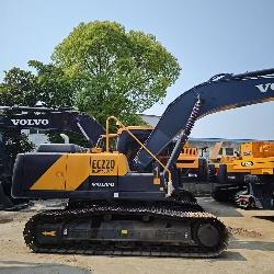 Volvo EC 220