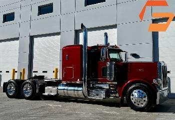 Peterbilt 389