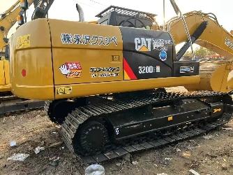 CAT 320 D