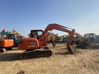 Doosan DH70-7