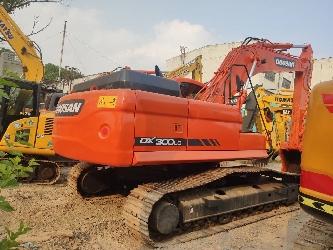 Doosan DX 300