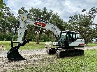 Bobcat E165