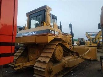 CAT D8N