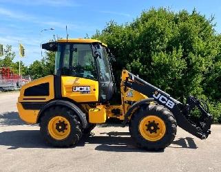 JCB Demo 409