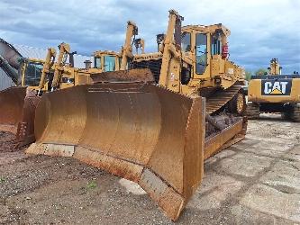 CAT D8L