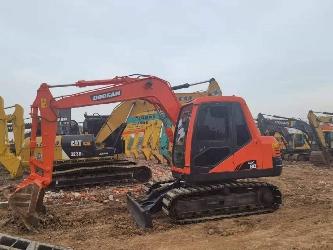 Doosan DX 80