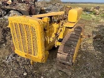 CAT D2 -