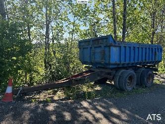 Maur trailer