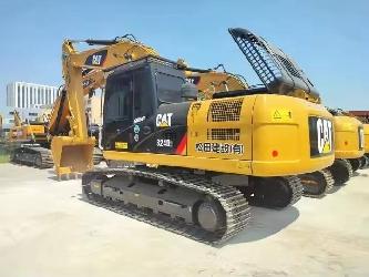 CAT 324D2