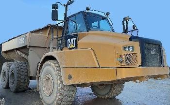 CAT 745 C