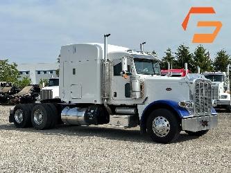 Peterbilt 389