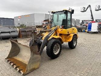 Volvo L30B