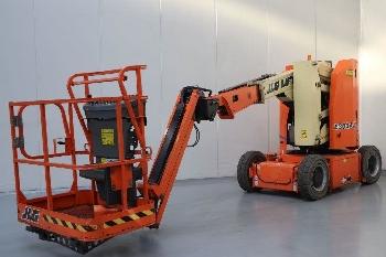 JLG E300AJP