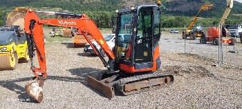 Kubota U 27-4