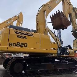 Kato HD 820