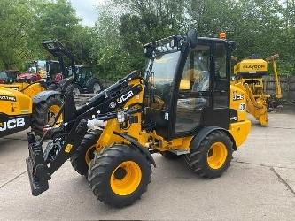 JCB 403 PLUS