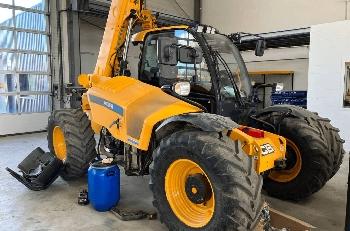 JCB 532-70
