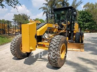CAT 120
