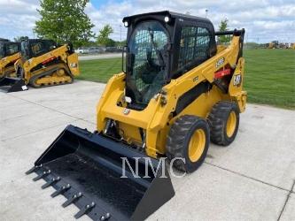 CAT 242D3