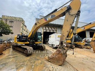 CAT 320D2