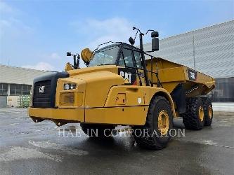 CAT 745C