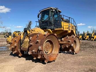 CAT 826K