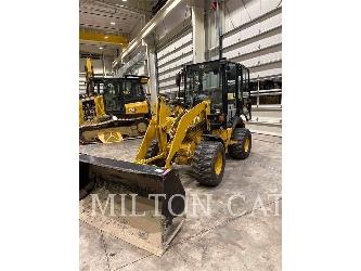 CAT 903D