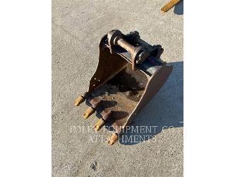 CAT BK303P20