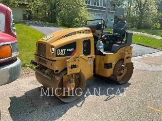 CAT CB24B