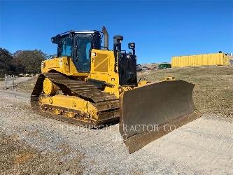 CAT D6