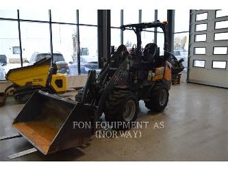 Giant G2200 E