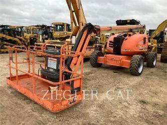 JLG 600AJ