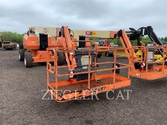 JLG 800AJ