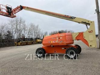 JLG 800AJ