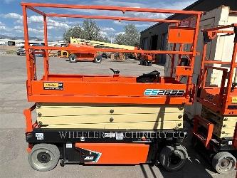 JLG ES2632