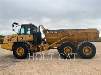 John Deere 250D