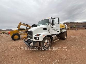 Mack WT2000 A
