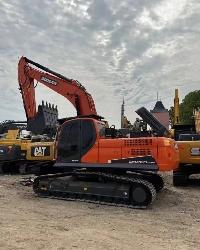 Doosan DX 225