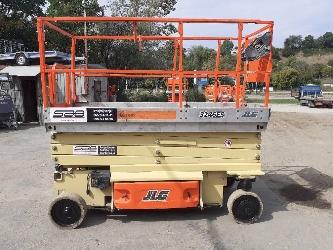 JLG 3246 ES