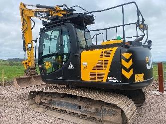 JCB JS131LC+